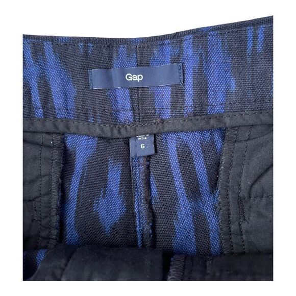 NWT Gap Ikat Blue Black Shorts Size 6 Casual - Picture 2 of 5